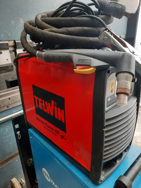 Telwin 100 Amper Plazma Kesme Makinesi